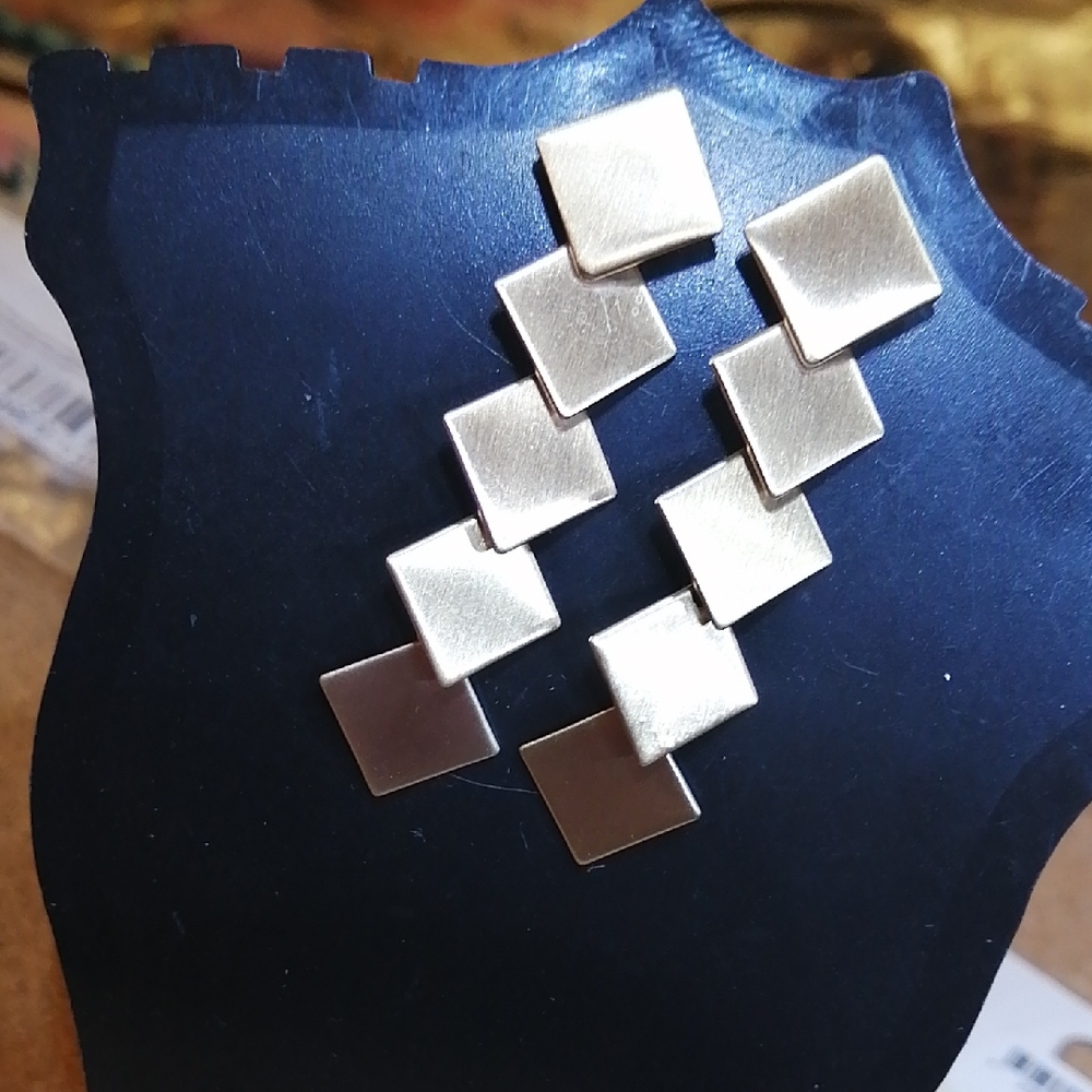 Chic Gold Tone Geometric Dangling Earrings. New